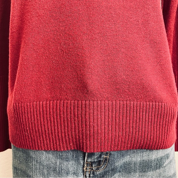 LOFT Burgundy Turtleneck - Picture 6 of 8